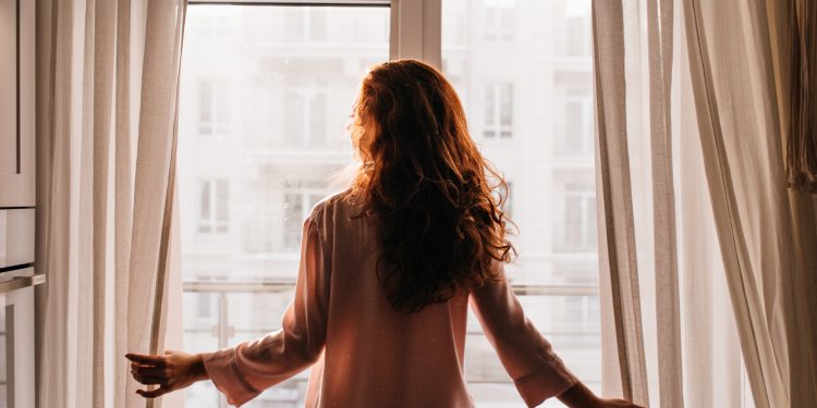 Janelas valorizam e equilibram a entrada de luz