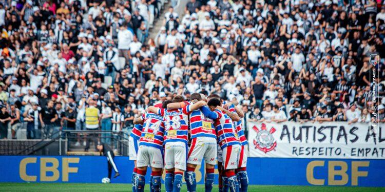 Joli estampa sua marca no Manto Tricolor em jogo entre Fortaleza e Corinthians